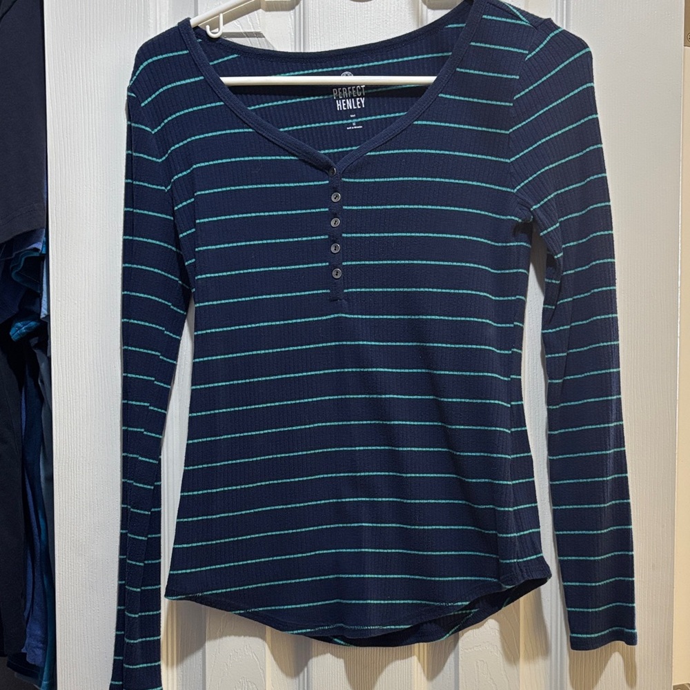 SO Women's Navy and Green Striped Henley